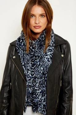 Grey Animal Print Scarf -Trendora Shop 1501208206