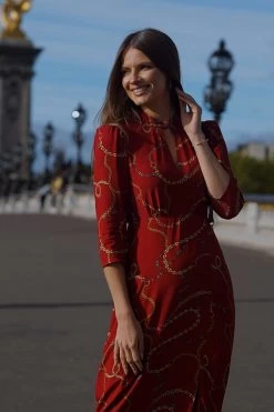 Red Chain Print Keyhole Detail Midi Dress -Trendora Shop 3b73f6400ccabd24fdbed174c0327622d6b8b9e5