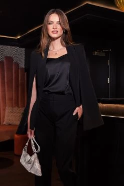 Black Cape Sleeve Blazer -Trendora Shop 5a77767a56b254e7cdcfa1c1cc6c4b26f3e3d757