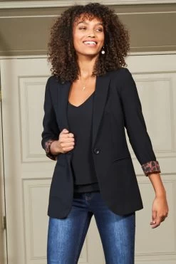 Black Leopard Print Lining Blazer -Trendora Shop a20ow025bk0001 crop 1
