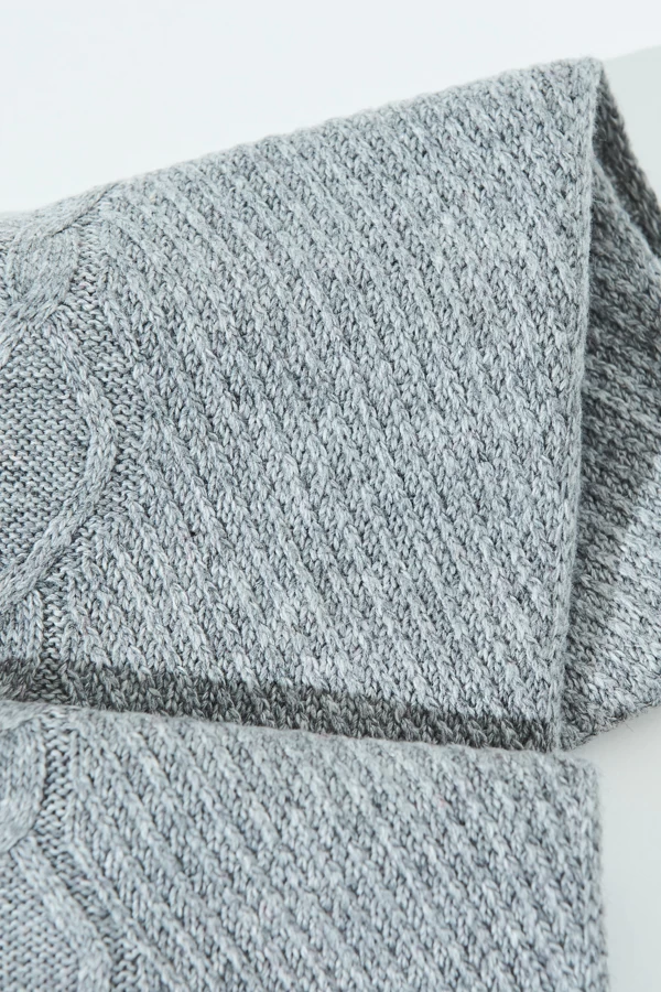 Trinity Light Grey Knitted Scarf 4 Trinity Light Grey Knitted Scarf - Image 4