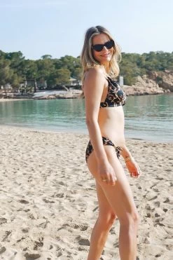 The Perfect Black & Gold Baroque Print Moulded Cup Bikini Top 13 The Perfect Black & Gold Baroque Print Moulded Cup Bikini Top -Trendora Shop c3095c03baa792b563f82dd3c2e0e1d8252db506 1