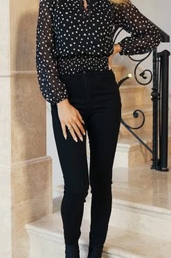 Black Ultra-Stretch Comfort Fit Skinny Jeans -Trendora Shop cb97ea4e6823663c39e9a1b127e290dc2c1d10ea