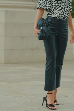 Black Faux Leather Kick Flare Cropped Trousers 13 Black Faux Leather Kick Flare Cropped Trousers -Trendora Shop d6ac13f244e747f3a8521b1da8492667256bd1da