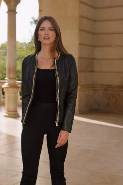 Black Round Neck Leather Jacket With Gold Chain Detail -Trendora Shop ede434bc52309c254bef3001fe86db45f6e170d8