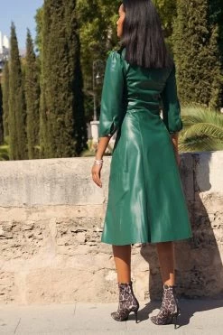 Emerald Green Zip Front Faux Leather Midi Dress -Trendora Shop f969fe9a4f9501e51d412ff7b2ad07863c9acf82