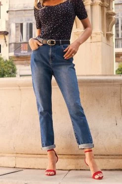Mid Blue Mom Jeans -Trendora Shop fa643636b55cffb401f8f9a3c5997d63d259cdb6