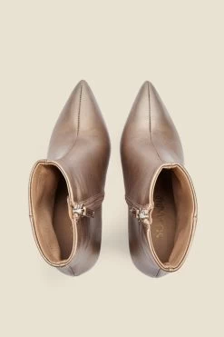 Angel Soft Gold Leather Zip Boot With Stack Heel 9 Angel Soft Gold Leather Zip Boot With Stack Heel -Trendora Shop s20fb004mc0003 c