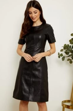 Black Leather Panelled Shift Dress 11 Black Leather Panelled Shift Dress -Trendora Shop s20tk134 9 1
