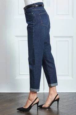 Dark Indigo Girlfriend Jeans 10 Dark Indigo Girlfriend Jeans -Trendora Shop s21 s20bd008be s21tj20 153