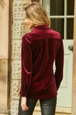 Burgundy Luxe Velvet Shirt -Trendora Shop web 33 sa17tp18rd 066 2