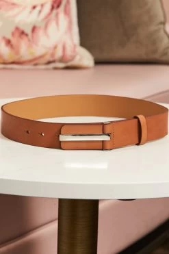 Tan Leather Waist Belt With Gold Clasp 8 Tan Leather Waist Belt With Gold Clasp -Trendora Shop web still life 058 1 1