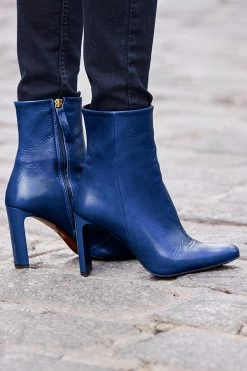Riley Electric Blue Leather Slim Heel Ankle Boot -Trendora Shop web 07 aod005bk0001 stj06be0007 afw07be0001 364 blue rt