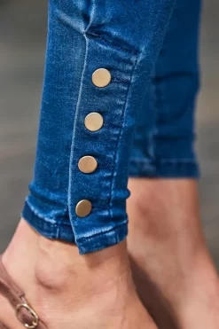 Mid Blue Button Detail Hem Jeggings -Trendora Shop web 11 s23bd007be0010 s22tj008pk0020 157