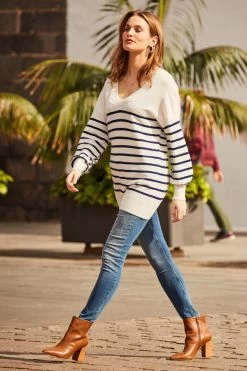 Harper Tan Leather Stack Heel Pointed Toe Ankle Boot -Trendora Shop web 16 s21tk450be 081 2