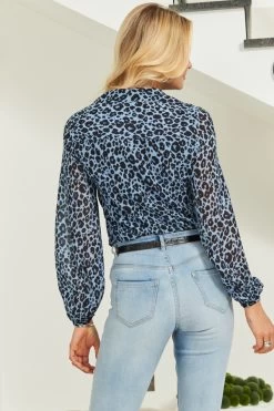 Blue & Black Leopard Print Blouson Sleeve Shirt 8 Blue & Black Leopard Print Blouson Sleeve Shirt -Trendora Shop web 210302 sosandar hatfield 13 s21tw070 aw19as09bk s21fw025mc 084115