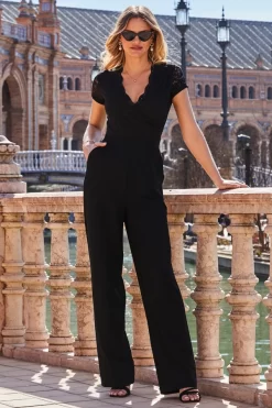 Black Lace Detail Cap Sleeve Jumpsuit -Trendora Shop web 2303 06 s22jj026bk0001 06 0285