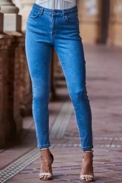 Mid Blue Braid-Detail Skinny Jeans -Trendora Shop web 2303 102 s23ow085rd0001 s23bd031be0010 102 291