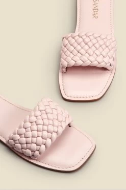 Lilou Pale Pink Woven Leather Square Toe Flat Sandals -Trendora Shop web 2303 box s23fw022nl0002 c copy 1