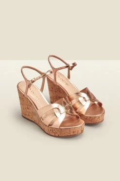 Leia Rose Gold Cross Vamp Leather Cork Wedge Sandal 8 Leia Rose Gold Cross Vamp Leather Cork Wedge Sandal -Trendora Shop web 2303 box s23fw034rg0001 b