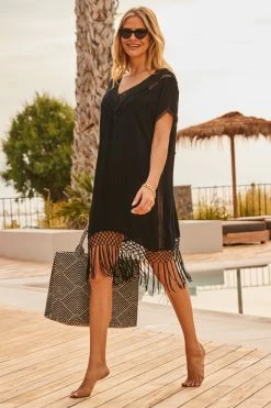 Black & White Geometric Tote Bag 11 Black & White Geometric Tote Bag -Trendora Shop web 2305 04 s23rw010bk0001 04 056 1