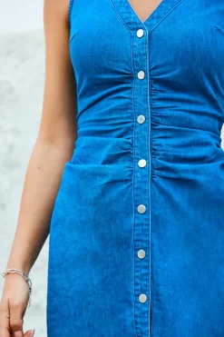 Mid Blue Sleeveless Button Front Ruched Waist Denim Dress -Trendora Shop web 2305 49 s23d049be0010 49 118