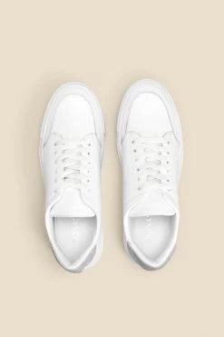 Aria Silver Back Panel Detail Leather Trainers -Trendora Shop web 2305 box s23fw030mc0005 c