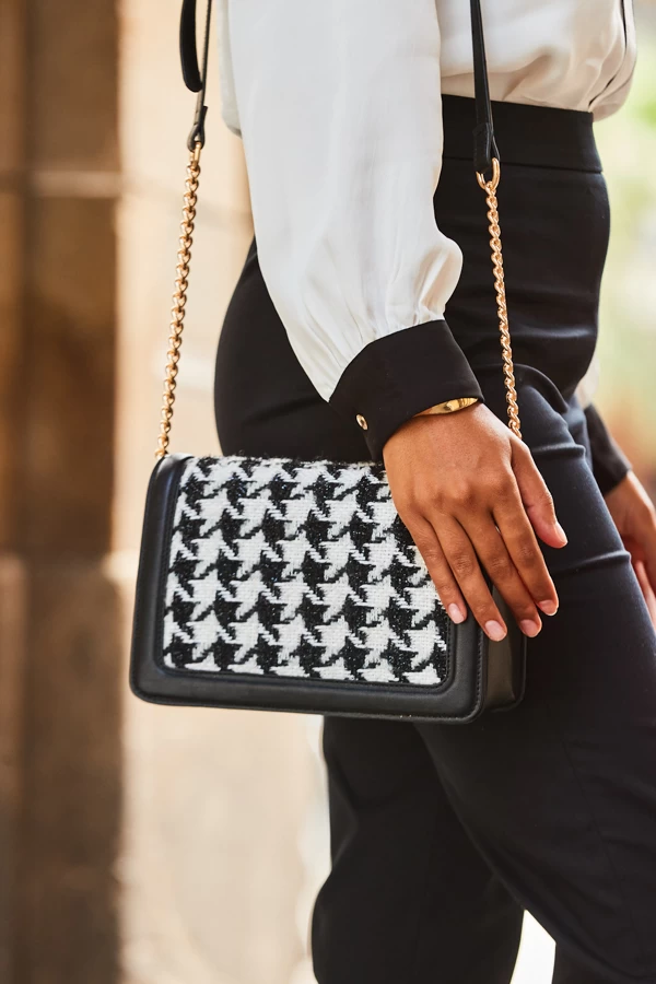 Dogtooth Black Trim Chain Detail Cross Body Bag 1 Dogtooth Black Trim Chain Detail Cross Body Bag