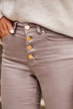 Mocha Brown Button Front Skinny Jeans -Trendora Shop web 2307 34 a21bd004bn0024 a23tk203nl0003 34 251 rt