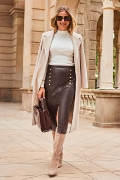 Chocolate Brown Faux Leather Pencil Skirt With Gold Buttons -Trendora Shop web 2307 63 a23sp001pt0004 a23tk219nl0001 a23ow053nl0003 63 017