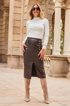 Chocolate Brown Faux Leather Pencil Skirt With Gold Buttons -Trendora Shop web 2307 63 a23sp001pt0004 a23tk219nl0001 a23ow053nl0003 63 069