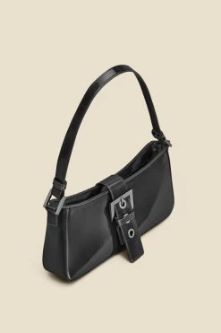 Black Faux Leather Chain Detail Shoulder Bag -Trendora Shop web 2307 box a23ac005bk0001 b