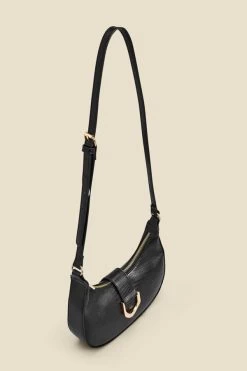 Black Snake Hoop Clasp Scoop Longline Shoulder Bag 8 Black Snake Hoop Clasp Scoop Longline Shoulder Bag -Trendora Shop web 2307 box a23ac012bk0001 b