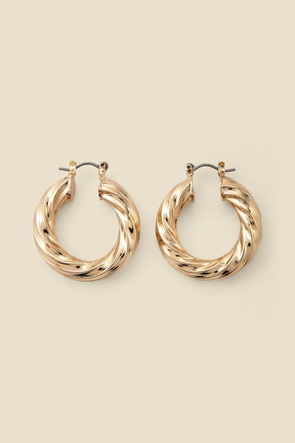 Gold Twist Detail Hoop Earrings 1 Gold Twist Detail Hoop Earrings