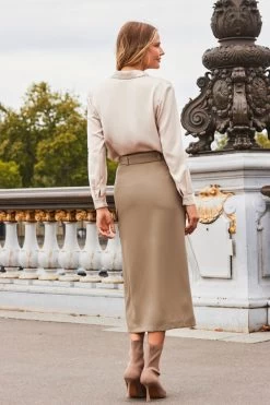 Camel Pocket Detail Utility Midi Skirt 7 Camel Pocket Detail Utility Midi Skirt -Trendora Shop web 2308 06 a23sw017be0040 06 398 rt