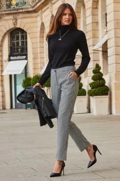Black & White Dogtooth Print Tapered Leg Trousers