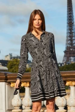 Black & White Geometric Print Fit & Flare Shirt Dress -Trendora Shop web 2308 76 a23dw038bkcv01 76 109