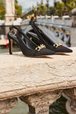 Ariana Black Boucle Chain Detail Slingback Court Shoe -Trendora Shop web 2308 88 a23tj009bk0001 88 232