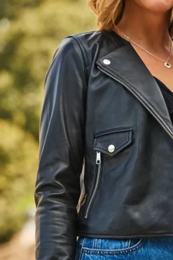 Black Leather Collarless Biker Jacket -Trendora Shop web 2309 14 s23ol010bk0001 a23tj074bk0001 s23sd010be0010 14 344