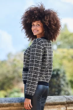 Black & Gold Metallic Fleck Premium Chic Cardigan 12 Black & Gold Metallic Fleck Premium Chic Cardigan -Trendora Shop web 2309 27 a23tk284bk0001 a22bl004bk0001 27 204