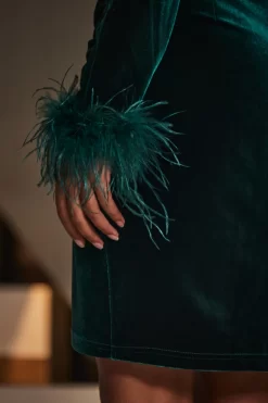 Emerald Green Velvet Feather Cuff Wrap Pencil Dress 10 Emerald Green Velvet Feather Cuff Wrap Pencil Dress -Trendora Shop web 2309 83 a23dv006gr0001 83 110