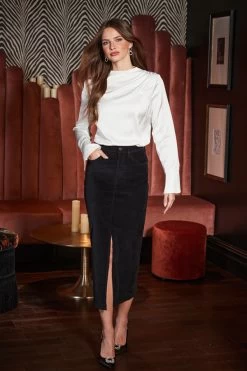 Black Velvet Pencil Skirt -Trendora Shop web 2309 98 a23tw082nl0006 a23sd003bk0001 98 002 1