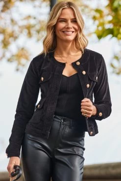 Black Velvet Round Neck Pocket Front Jacket 10 Black Velvet Round Neck Pocket Front Jacket -Trendora Shop web 2310 17 a23od003bk0001 s22bp003bk0001 17 057