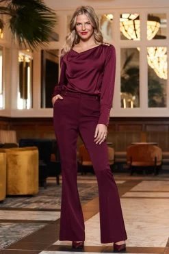Burgundy Satin Cowl Neck Top -Trendora Shop web 2310 44 a23tw058rd0039 a23bw002rd0011 44 019