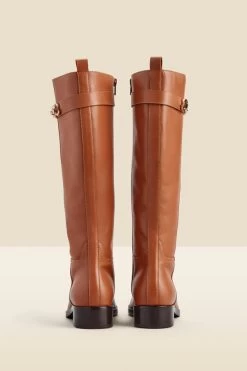 Tan Leather Flat Knee High Boot With Metal Trim -Trendora Shop web 2311 box a23fw025bn0004 c