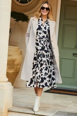 Ecru Leather Square Toe Ankle Boot -Trendora Shop web 46 a21dw038ivan01 a22fw046eu0001 009 1