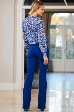 Cobalt Blue Kick Flare Jeans -Trendora Shop web 47 a22bd023be0001 s23tw033webe02 0277