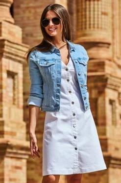 White Silver Button Front Sleeveless Denim Dress 12 White Silver Button Front Sleeveless Denim Dress -Trendora Shop web 71 s20dd050we0001 177