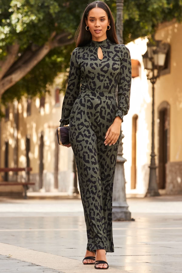 Khaki Green Animal Print Keyhole Detail Wide Leg Jumpsuit 4 Khaki Green Animal Print Keyhole Detail Wide Leg Jumpsuit - Image 4