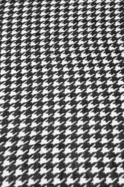 Black & White Dogtooth Print Scarf -Trendora Shop web a22ac012bk b